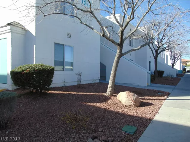 MLS: 2077622 Condo For Sale