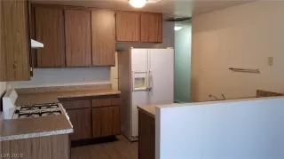 Photo #6: 2077669 Listing 