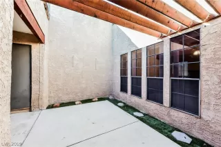 Photo #6: 2077692 Listing 