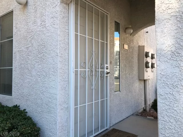 MLS: 2077718 Condo For Sale