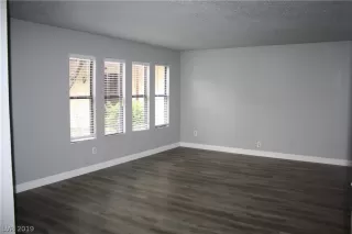 Photo #1: 2077753 Listing 