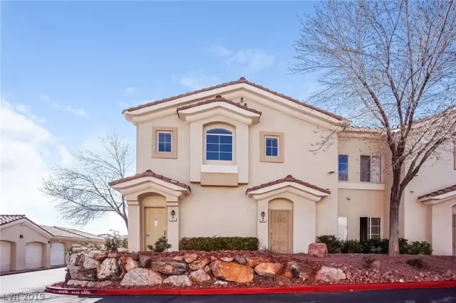 MLS: 2077754 Condo For Sale