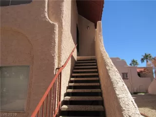 Photo #2: 2077795 Listing 