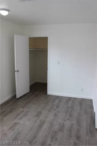 Photo #6: 2077820 Listing