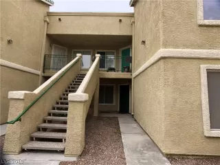 Photo #1: 2077833 Listing