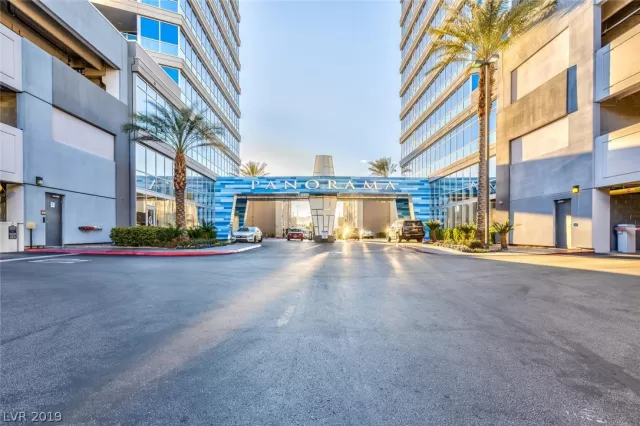 MLS: 2077979 Condo For Sale