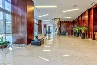 Photo #2: 2077979 Listing