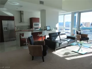 Photo #3: 2078056 Listing 