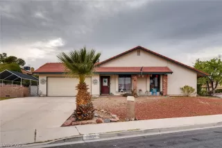 Photo #1: 2078065 Listing 