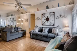 Photo #3: 2078065 Listing 