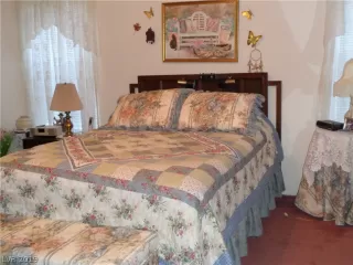 Photo #6: 2078071 Listing