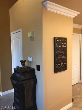 Photo #4: 2078127 Listing 