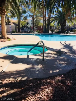 Photo #2: 2078160 Listing 