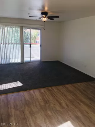 Photo #5: 2078160 Listing 