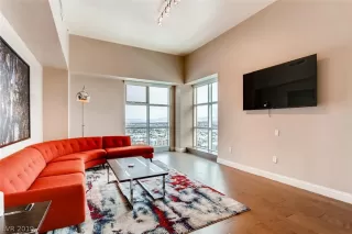 Photo #4: 2078186 Listing