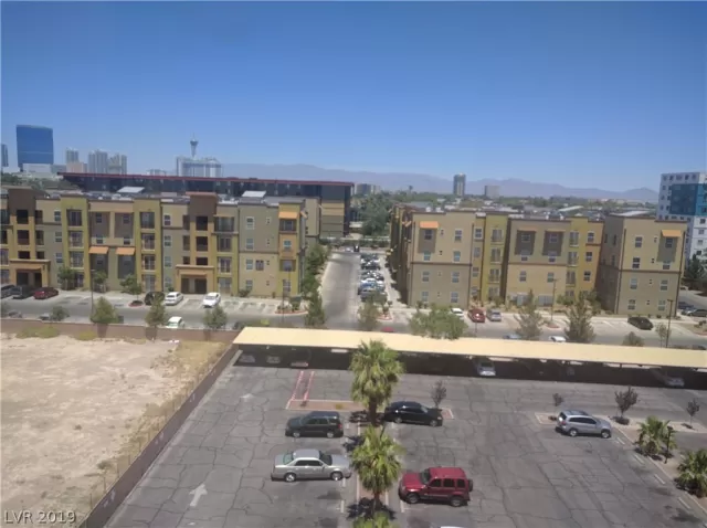 MLS: 2078286 Condo For Sale