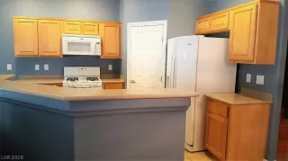 Photo #4: 2078295 Listing