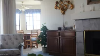 Photo #5: 2078329 Listing 