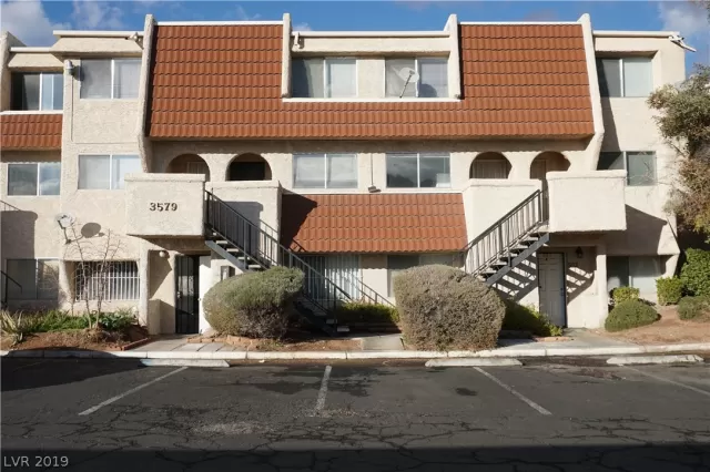 MLS: 2078347 Condo For Sale