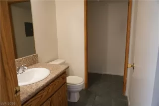 Photo #4: 2078347 Listing