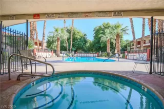 Photo #2: 2078391 Listing