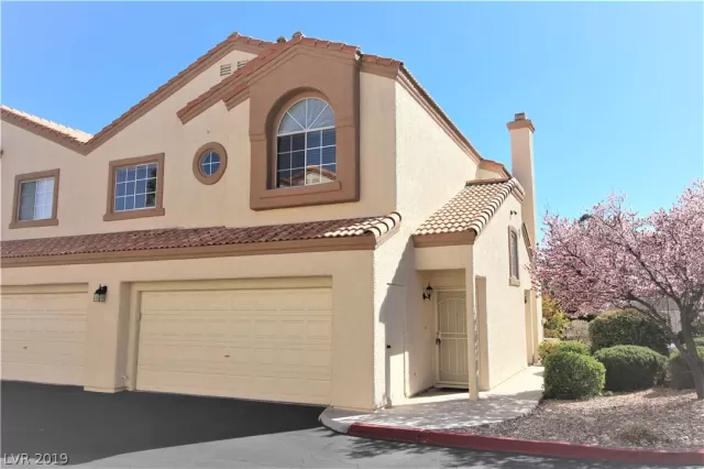 MLS: 2078421 Condo For Sale