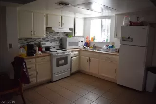 Photo #3: 2078447 Listing