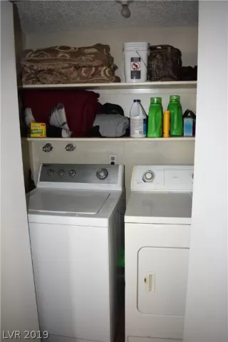 Photo #4: 2078447 Listing