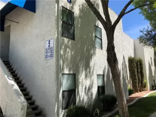 Photo #4: 2078459 Listing 