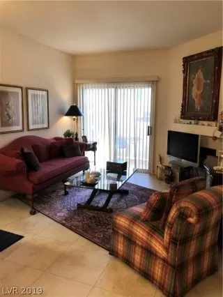 Photo #1: 2078577 Listing 