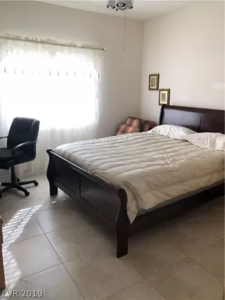 Photo #5: 2078577 Listing 