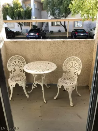 Photo #6: 2078577 Listing 