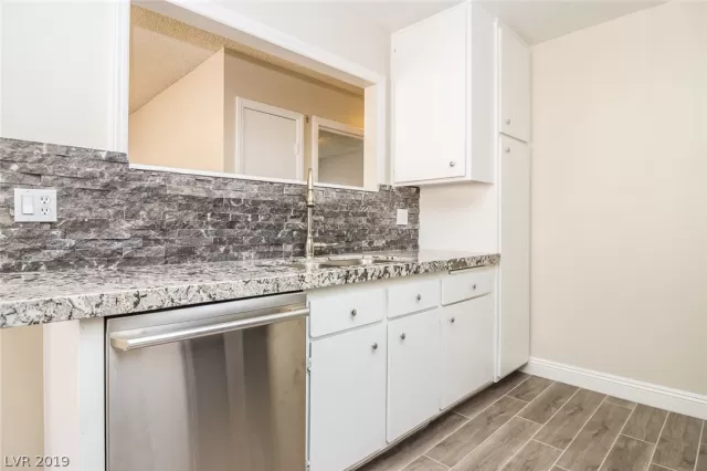 MLS: 2078652 Condo For Sale