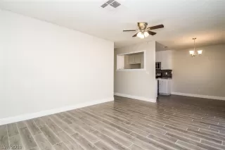 Photo #6: 2078652 Listing