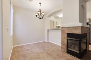 Photo #4: 2078666 Listing 