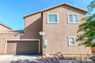 Photo #2: 2078668 Listing