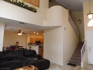 Photo #3: 2078729 Listing