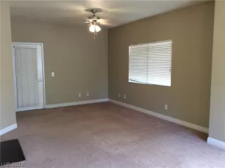 Photo #4: 2078761 Listing 