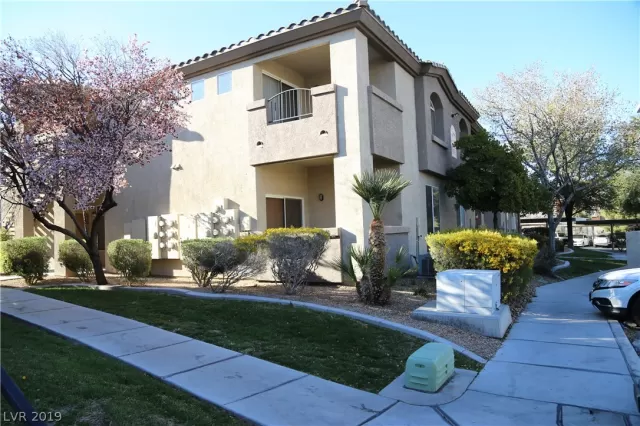 MLS: 2078781 Condo For Sale