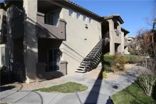 Photo #1: 2078781 Listing