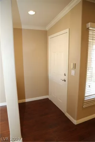 Photo #3: 2078781 Listing