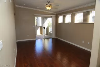 Photo #4: 2078781 Listing