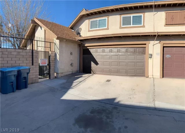 MLS: 2078809 Condo For Sale