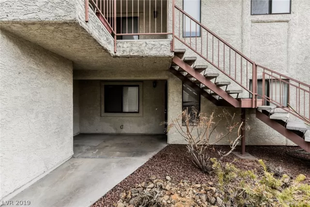 MLS: 2078884 Condo For Sale