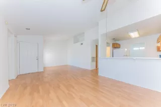 Photo #1: 2079000 Listing