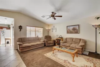 Photo #3: 2079051 Listing 