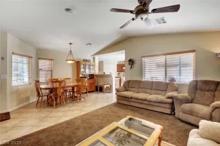 Photo #4: 2079051 Listing 