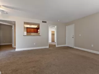 Photo #2: 2079090 Listing