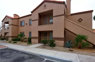 Photo #1: 2079095 Listing 