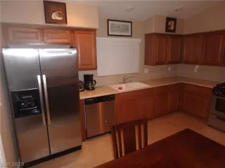 Photo #4: 2079159 Listing 